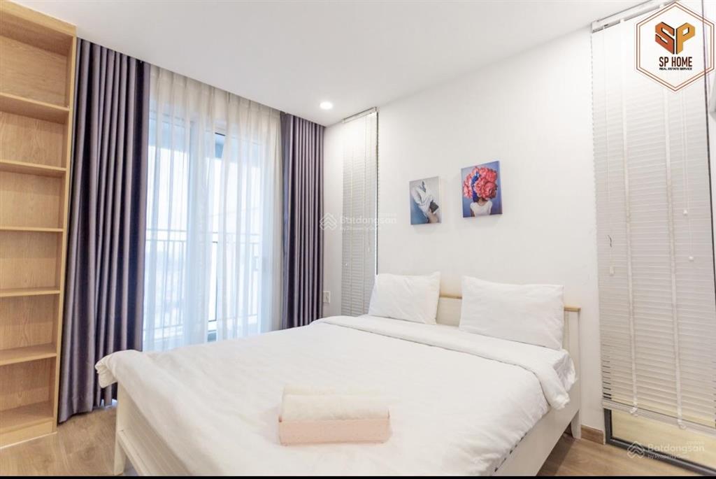 Bán gấp 1pn 55m2 chỉ 4.7tỷ tốt thị trường sunrise city. có nội thất và sổ hồng  0937 781 ***