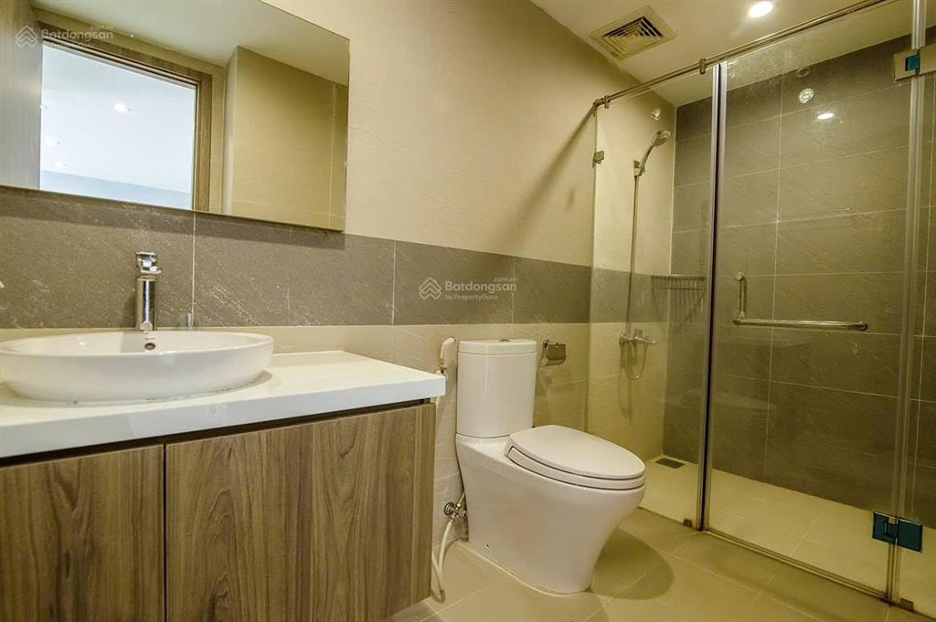 Bán gấp 1pn 55m2 chỉ 4.7tỷ tốt thị trường sunrise city. có nội thất và sổ hồng  0937 781 ***