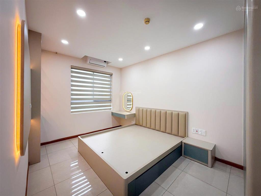 Cho thuê căn hộ quận 7 gần phú mỹ hưng, 3pn 2wc 117m2 full nội thất như hình chỉ 25tr/tháng