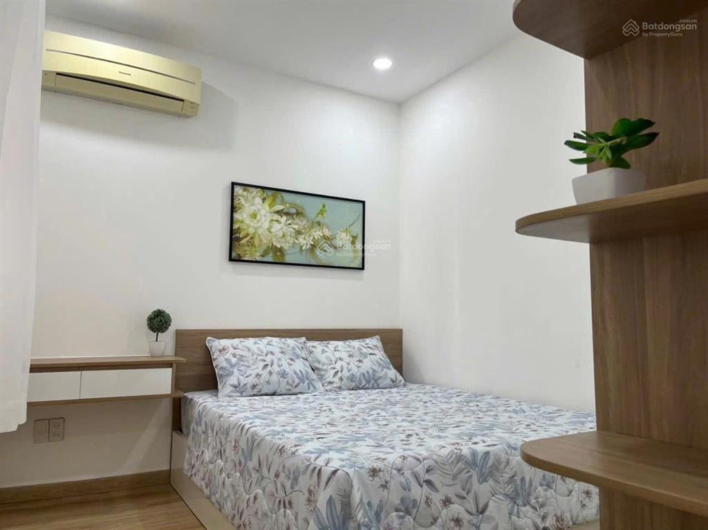 Bán căn hộ 312 lạc long quân 2pn2wc70m22tỷ300