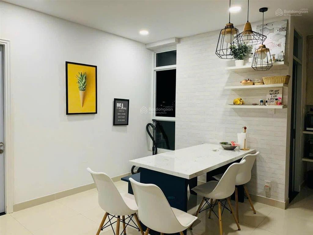 Bán gấp cc res 11, 2pn2wc72m2tỷ300