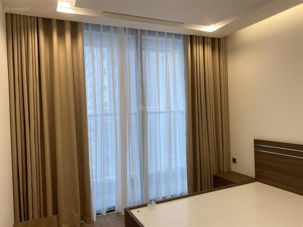 Bán ch m1.1004 3pn, 2wc, 106m2 tại vinhomes metropolis  liễu giai, giá cực chất 24,6 tỷ