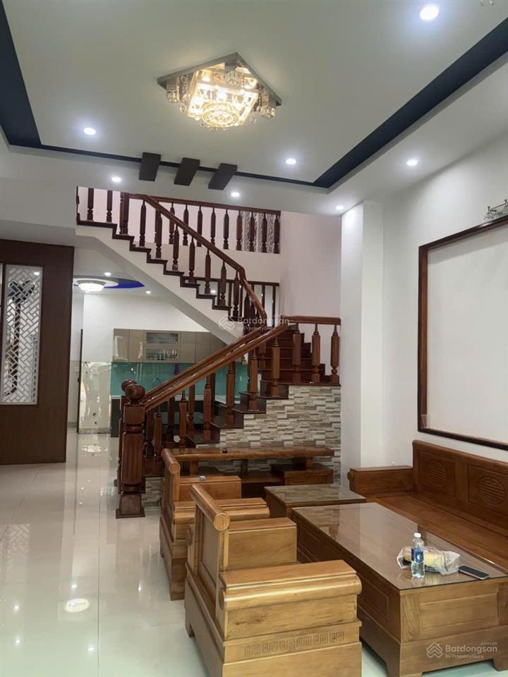 Mình chính chủ cần bán nhà 3 tầng đường lê cao lãng, p. hòa thọ đông,