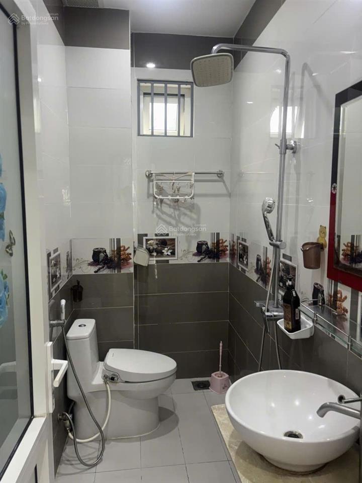 Mình chính chủ cần bán nhà 3 tầng đường lê cao lãng, p. hòa thọ đông,