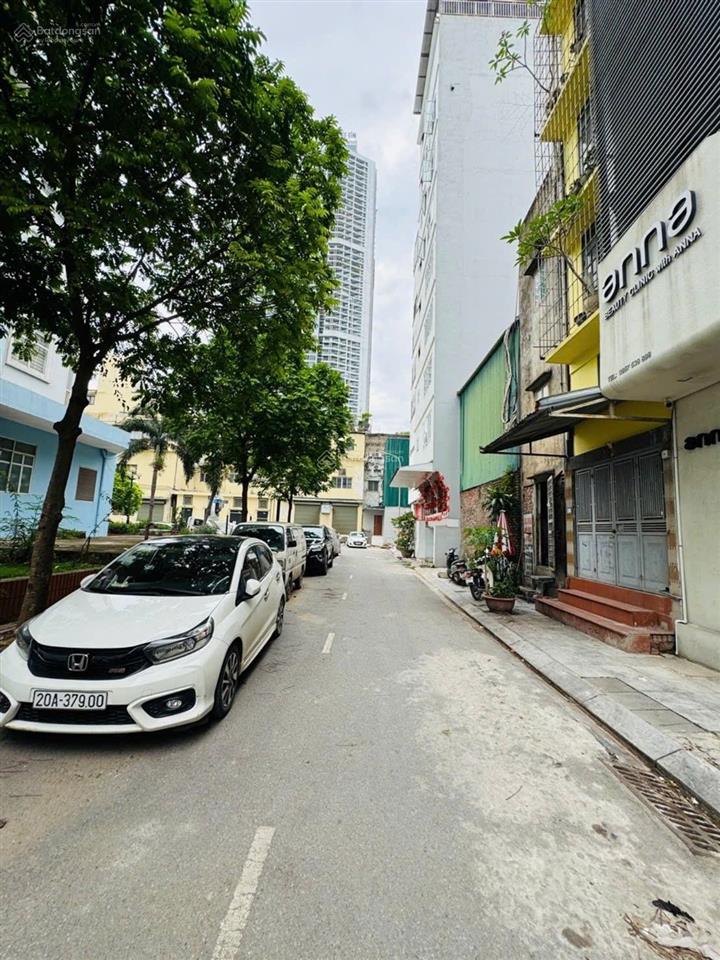 Bán nhà riêng tại hạ yên quyết, 19 tỷ, 60m2, chính chủ view đẹp, 6pn, 7wc