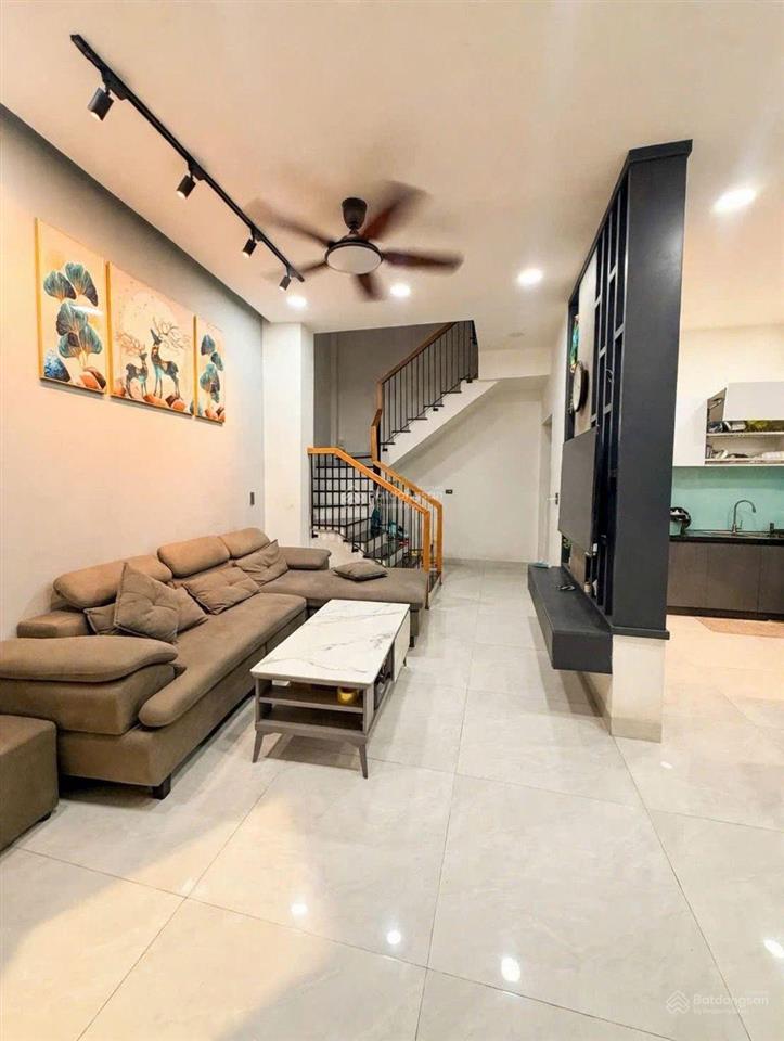 Nhà 3 tầng 2 mặt kiệt thanh khê, kiệt nguyễn văn huề thông mẹ nhu.