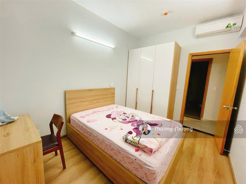 Charmington  cho thuê 2 phòng ngủ full nội thất căn góc 18tr5, thương lượng