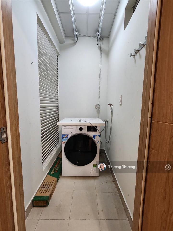 Charmington la pointe  bán căn 2pn2wc căn góc full xịn ở liền