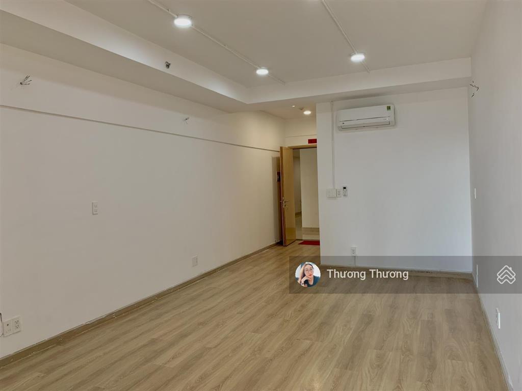 Charmington la pointe  cho thuê sàn 45m2 có vách ngăn, máy lạnh