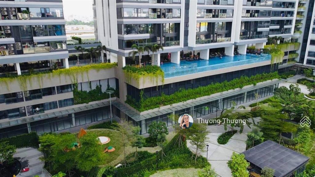 Kingdom 101  cho thuê căn 78m2  2 phòng ngủ 2 toilet chỉ 18tr ntcb