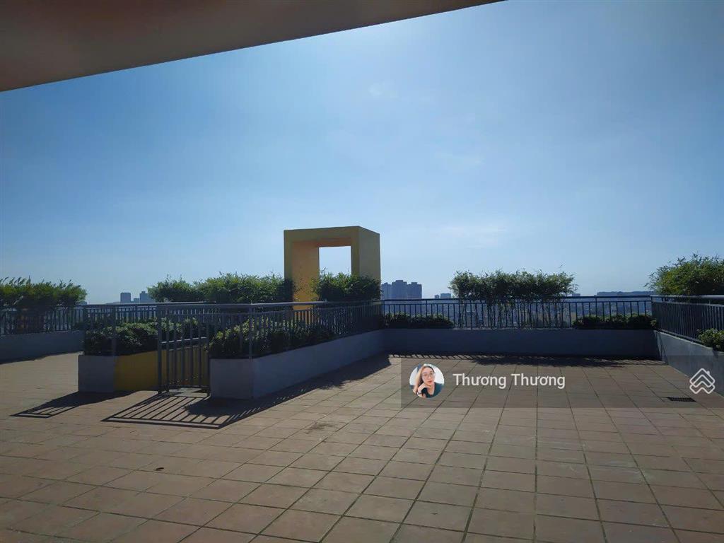 Penthouse charmington la pointe làm văn phòng  dt 133m2