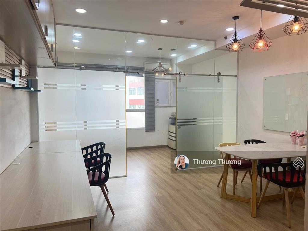 Văn phòng officetel 40m2 charmington la pointe được đkkd