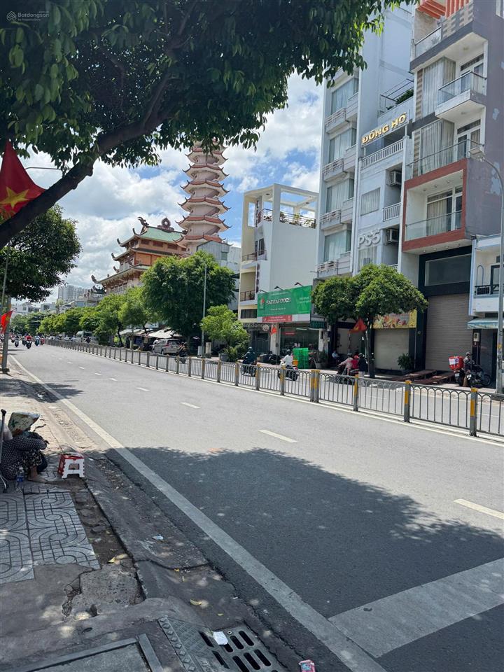 Siêu khan hiếm  hơn 1000m2 sàn  kế quận 1  tòa nhà góc 2 mặt tiền ngang 9m  hầm 7 tầng siêu vip