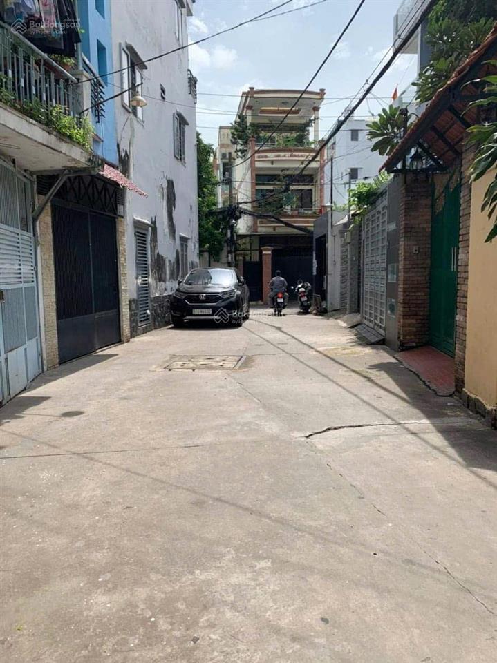 Hiếm !!! chỉ ~100tr/m2  biệt thự ngang 6m ngay trung tâm q.phú nhuận  giá chỉ 1x nhỏ