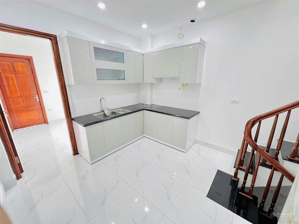 Trương định  chỉ 7.x tỷ có nhà 6 tầng thang máy * 34m2 * xây mới độc lập