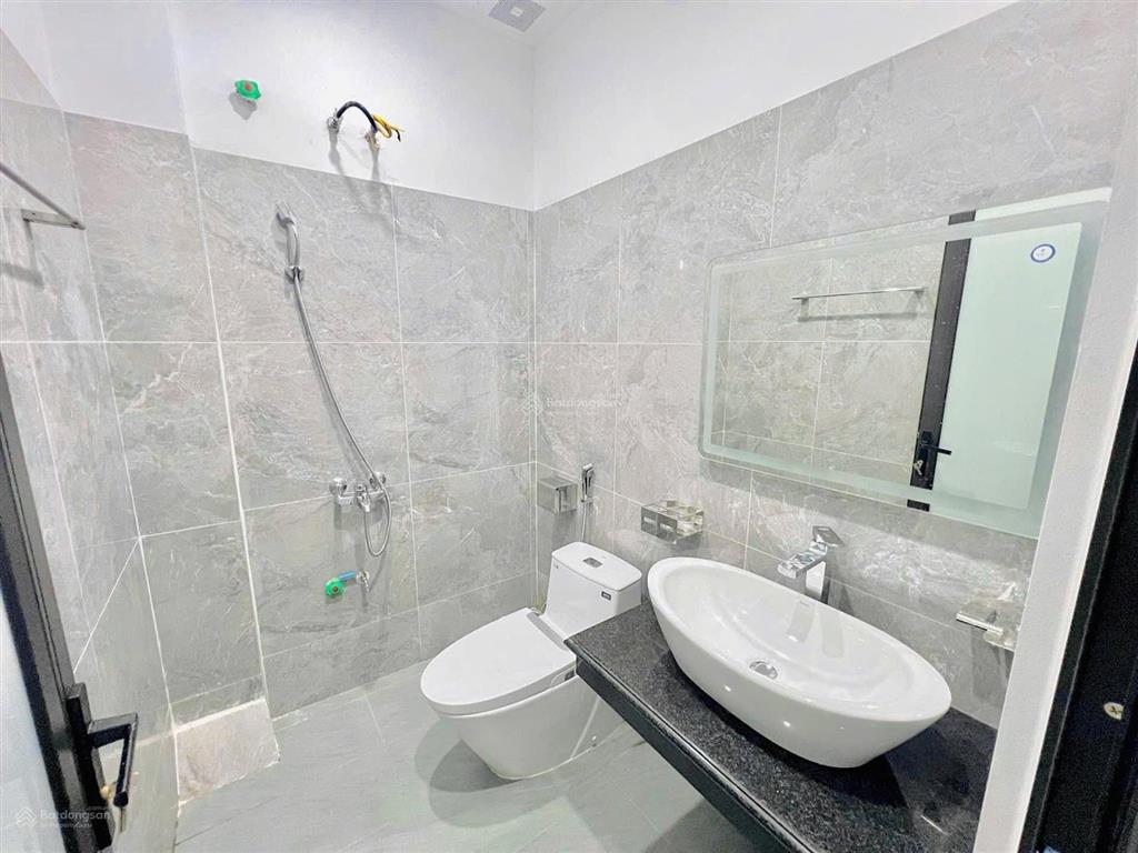 Trương định  chỉ 7.x tỷ có nhà 6 tầng thang máy * 34m2 * xây mới độc lập