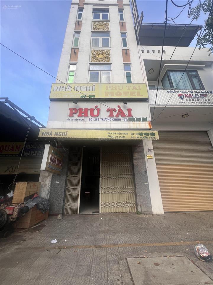 Bán nhà mặt tiền đường 33m trường chinh