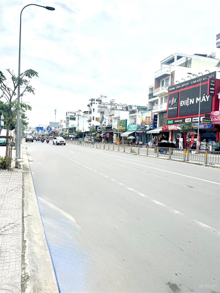 Mặt tiền đường hoà bình lũy bán bích 177m2 nở hậu lộc phát 21tỷ thương lượng đậm sâu