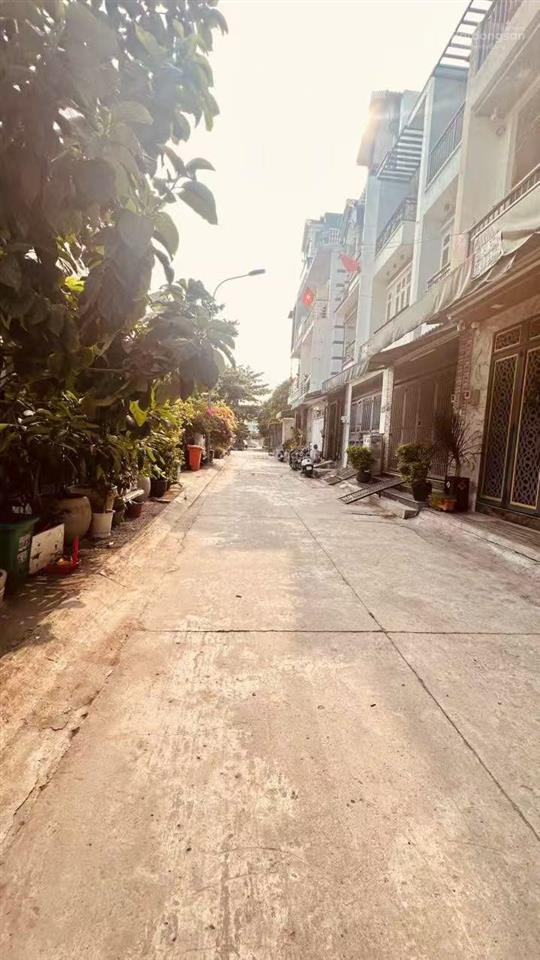 Nhà cấp 3 bán gấp 14.2 tỷ có thương lượng , bình tân