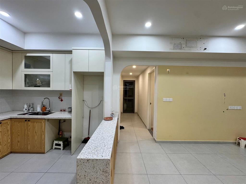 Chính chủ cần bán căn 2pn berriver ban công đn tầng trung đẹp giá 7,050 tỷ  hỗ trợ vay 3 bên