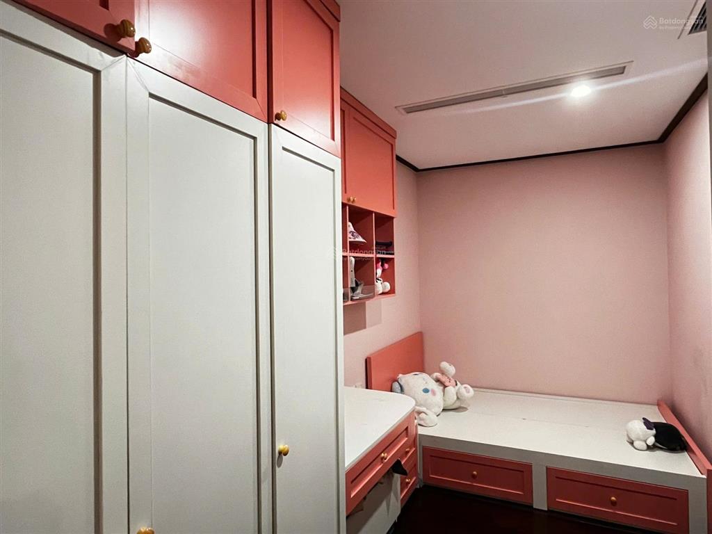 Bán căn 82,1m2 hc golden tòa a, căn đủ 3pn ko bị cột trụ, tầng cao. giá 8,2 tỷ