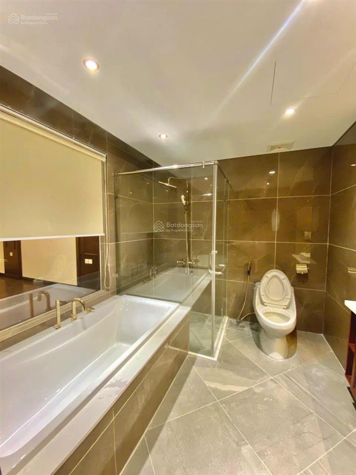 120m2 tòa a hc golden tầng cao, view công viên  nội thất cơ bản cđt  giá 12,3 tỷ