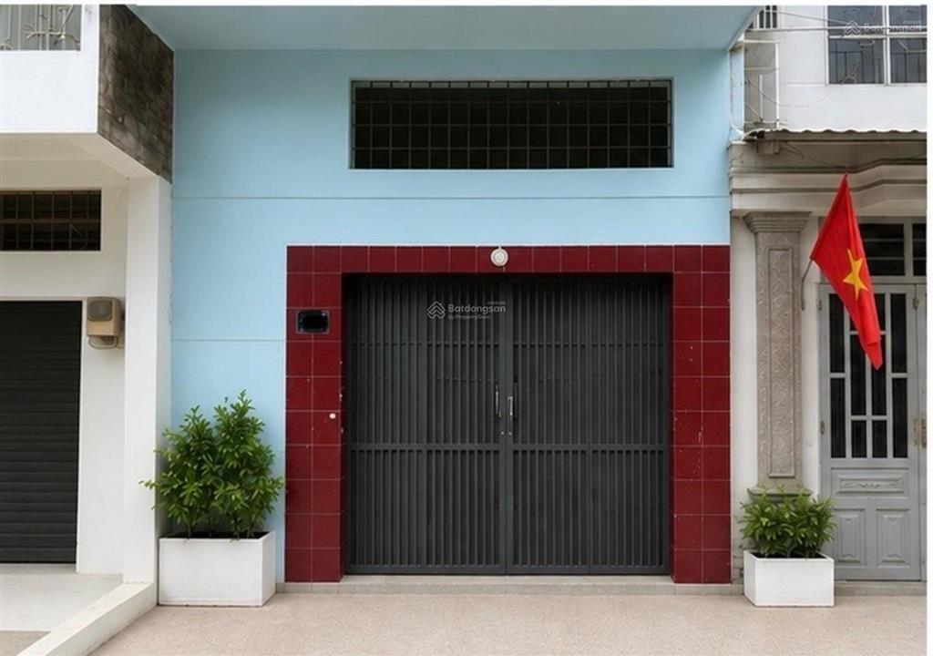 Ngay khuông việt tân phú  3 tầng  60m2