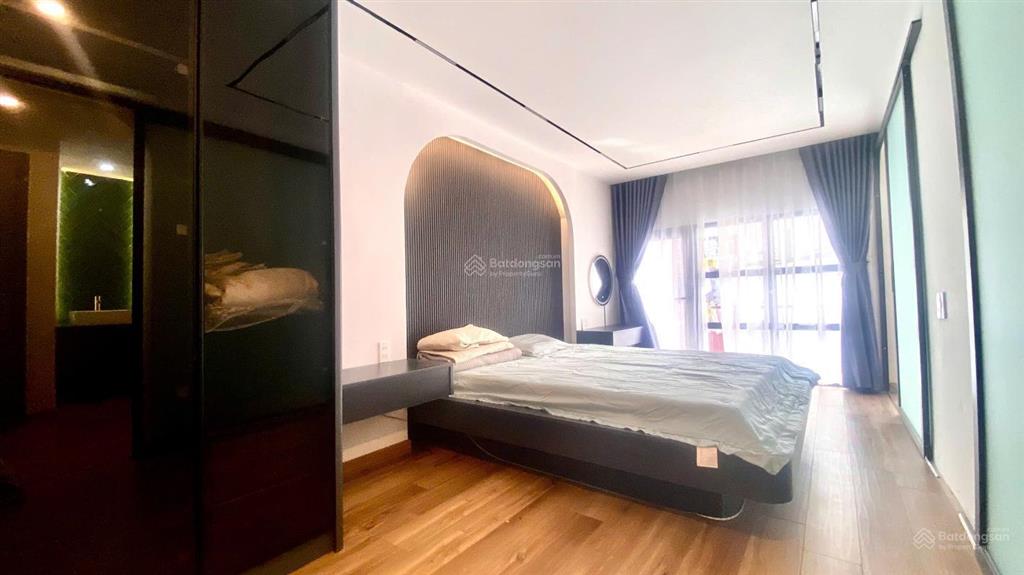 Gấp bán căn nhà ngay trần văn quang  tân bình  cách mặt tiền vài bước chân  dt 57m2 [5.7 x 10m]
