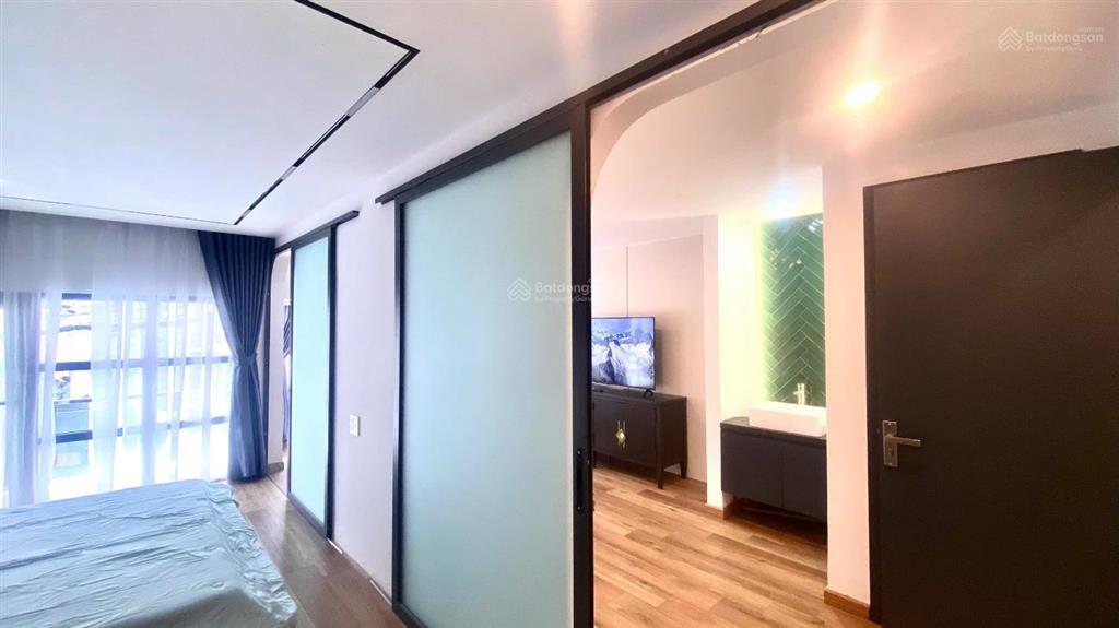 Gấp bán căn nhà ngay trần văn quang  tân bình  cách mặt tiền vài bước chân  dt 57m2 [5.7 x 10m]