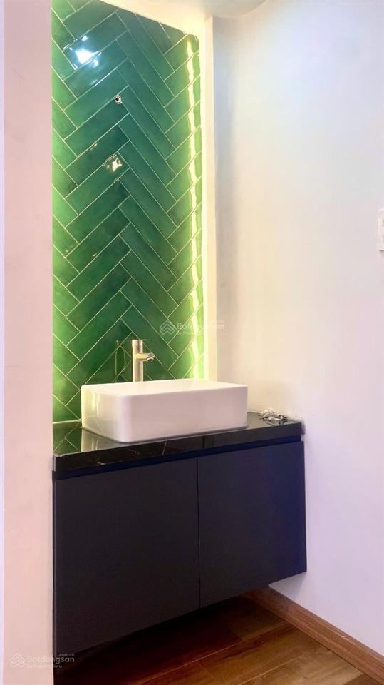 Gấp bán căn nhà ngay trần văn quang  tân bình  cách mặt tiền vài bước chân  dt 57m2 [5.7 x 10m]