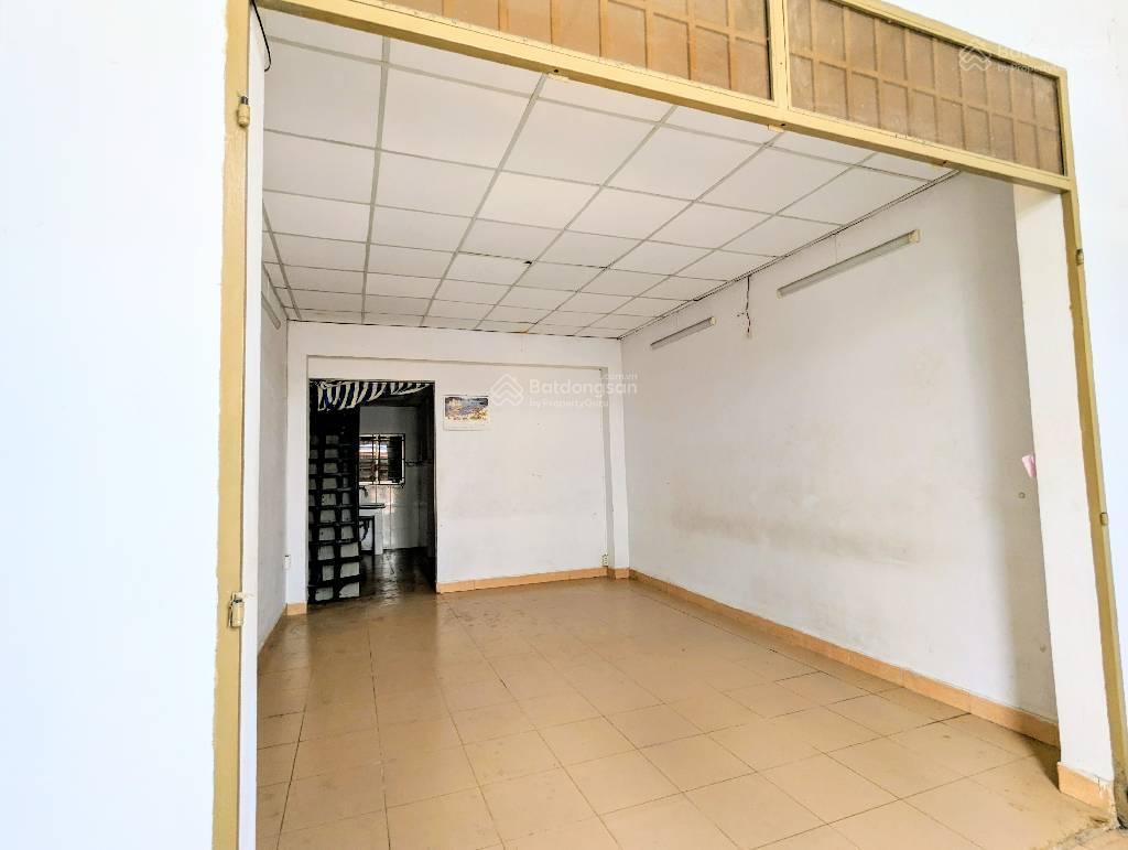 Lạc long quân  phường 8  tân bình  50m2  chỉ 6 tỷ