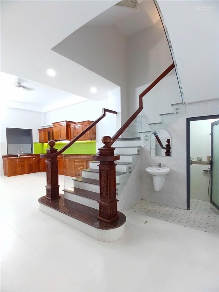 Chỉ hơn 7 tỷ  84m2 [5 x 17m]  4 tầng btct  ngay đường gò dầu  tân sơn nhì  tân phú  hxh