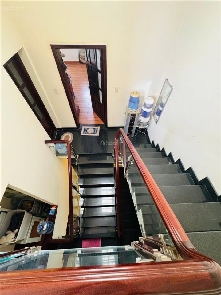 Siêu biệt thự khu bàn cờ hiệp tân  tân phú  141m2 7.6  18.5m  5 tầng sa hoa  giá 26 tỷ (tl)