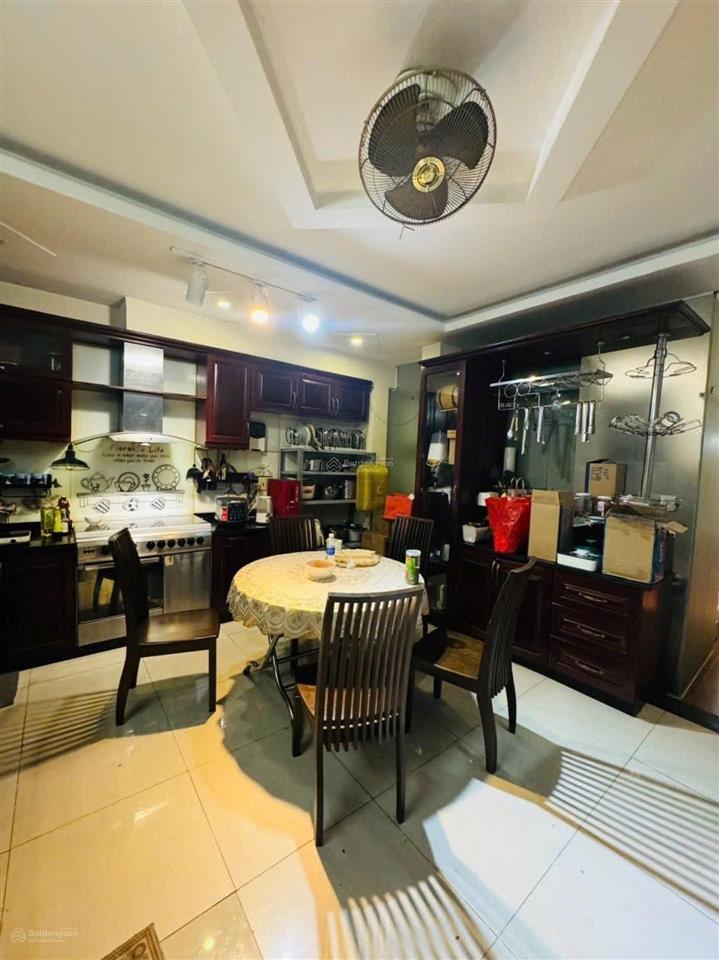 Siêu biệt thự khu bàn cờ hiệp tân  tân phú  141m2 7.6  18.5m  5 tầng sa hoa  giá 26 tỷ (tl)