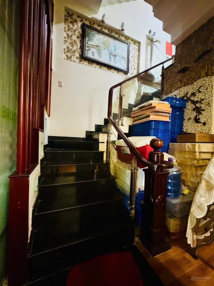 Siêu biệt thự khu bàn cờ hiệp tân  tân phú  141m2 7.6  18.5m  5 tầng sa hoa  giá 26 tỷ (tl)