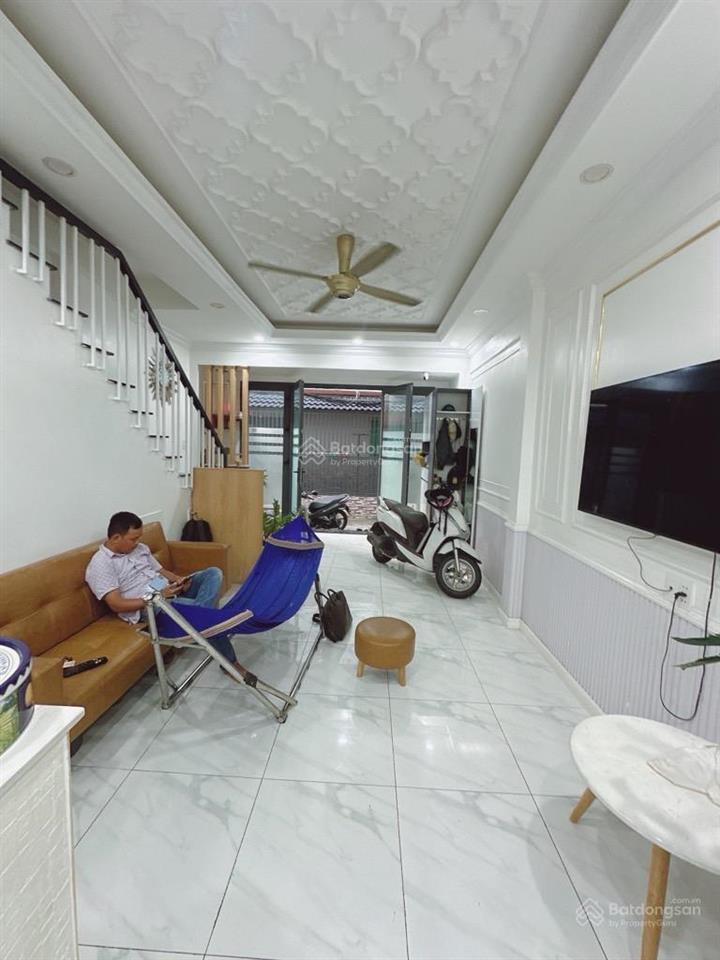 Nguyễn cửu đàm  khu vip tân sơn nhì  tân phú  hxh  43m2 [4.3 x 10m]  2 tầng btct  5.8 tỷ tl