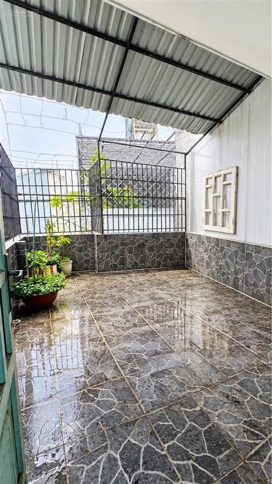 Phạm văn bạch  tân bình  50m2 [4 x 12.5m]  4 tầng btct  hxh  giá 6.85 tỷ tl