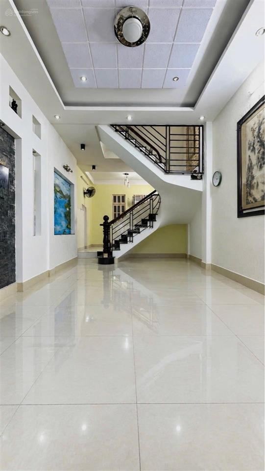 Phạm văn bạch  tân bình  50m2 [4 x 12.5m]  4 tầng btct  hxh  giá 6.85 tỷ tl