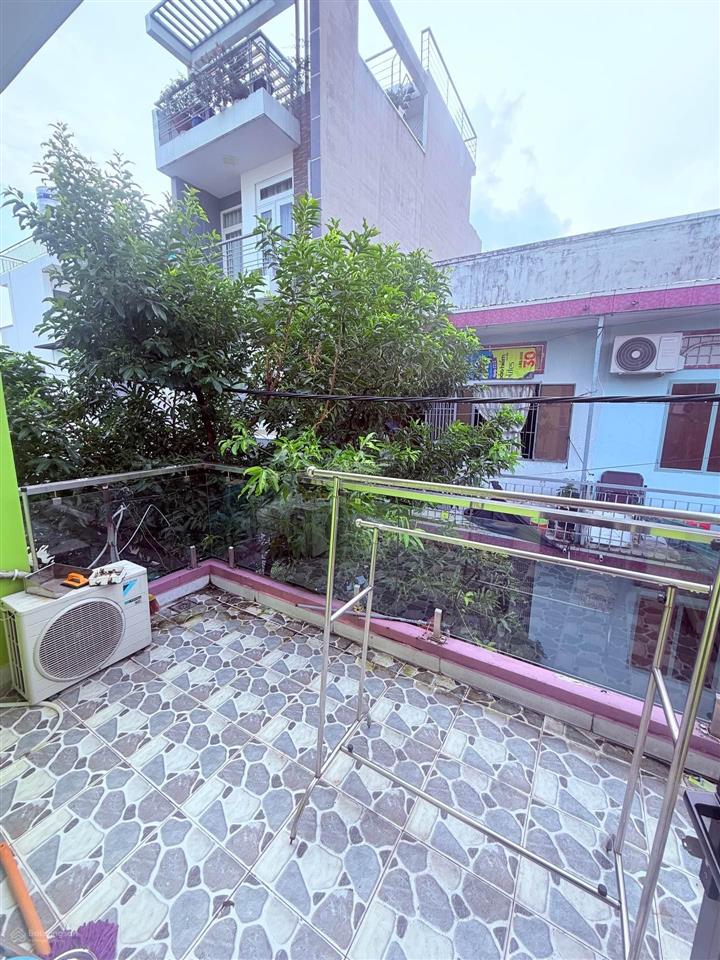 Nguyễn sơn  tân phú  nhà 3 tầng còn mới  61m2 [4 x 15m] vuông vức  chỉ nhỉnh 6 tỷ