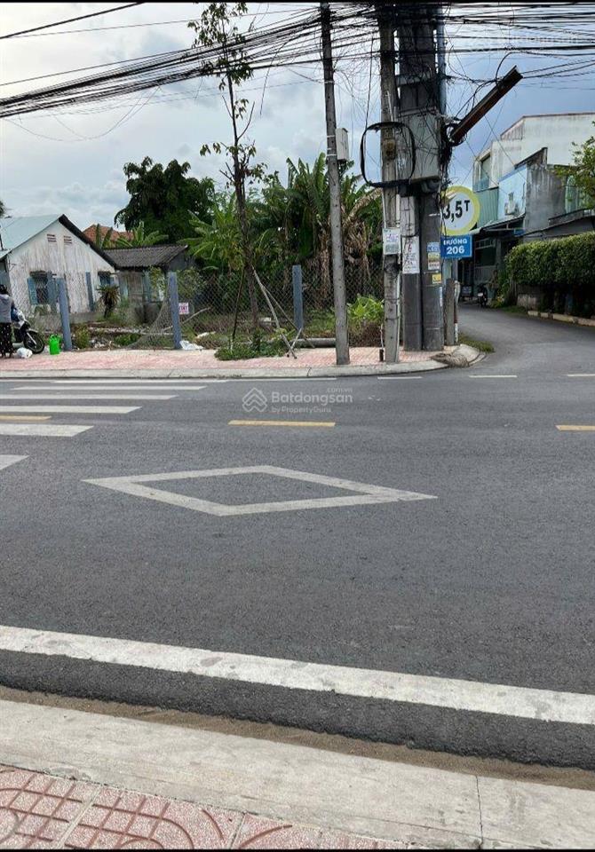 Bán đất 2 mặt tiền, cách chợ gò công 1km