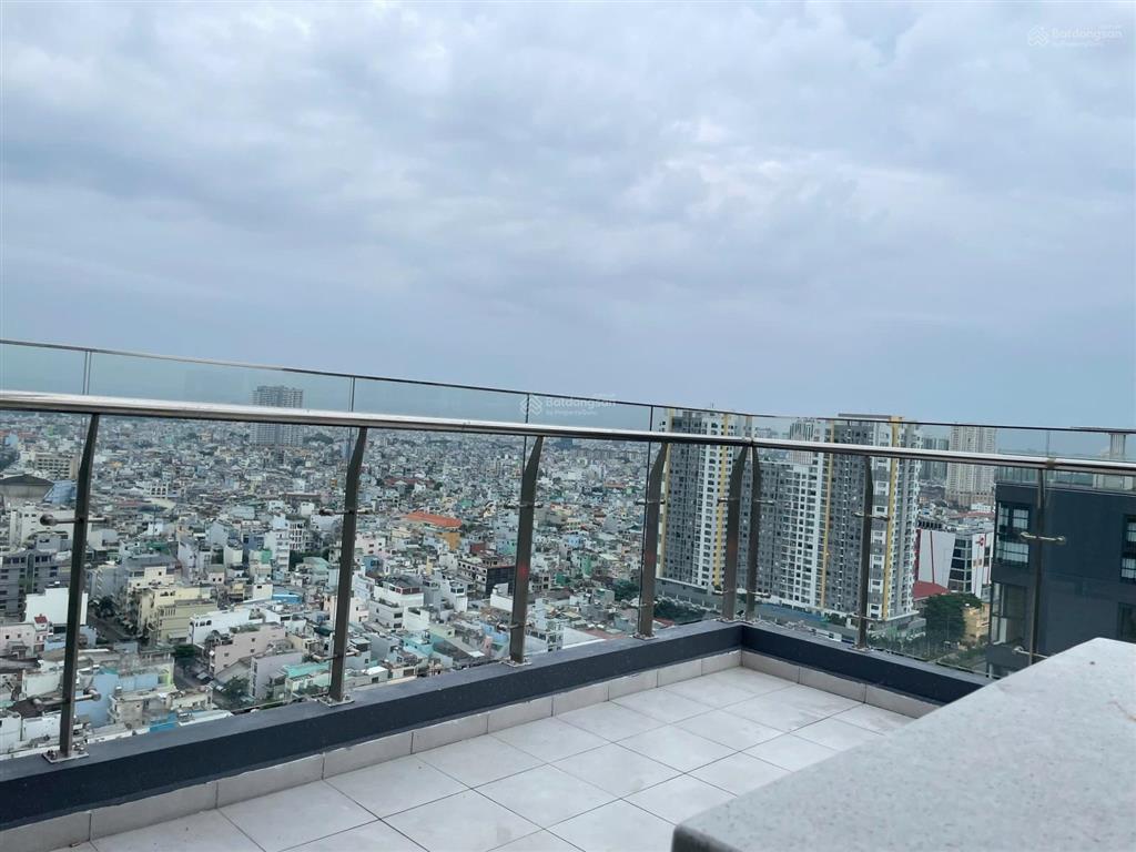 Hiếm bán căn sky garden 3pn+ sân vườn giá 8,2 tỷ allin 100% cc daqua q8