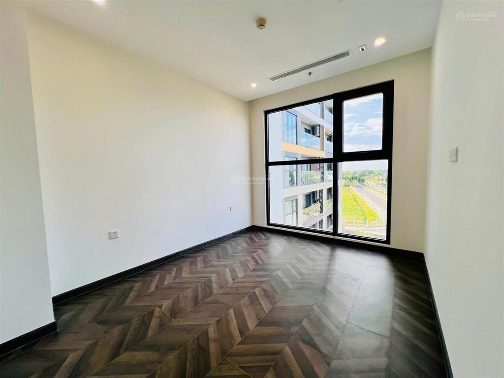 Sốc  3pn beverly vinhomes grand park chỉ 5,7 tỷ giá cực hiếm, nội thất cđt.  ngay em hoàn