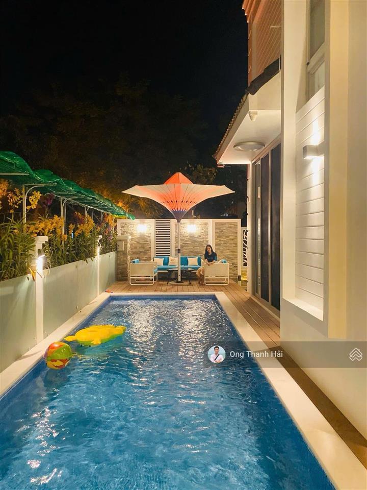 Cho thuê biệt thự đơn lập đường 17, có hồ bơi, ngang 17,1m (273,6m2) có 5 phòng, tiện kinh doanh, ở