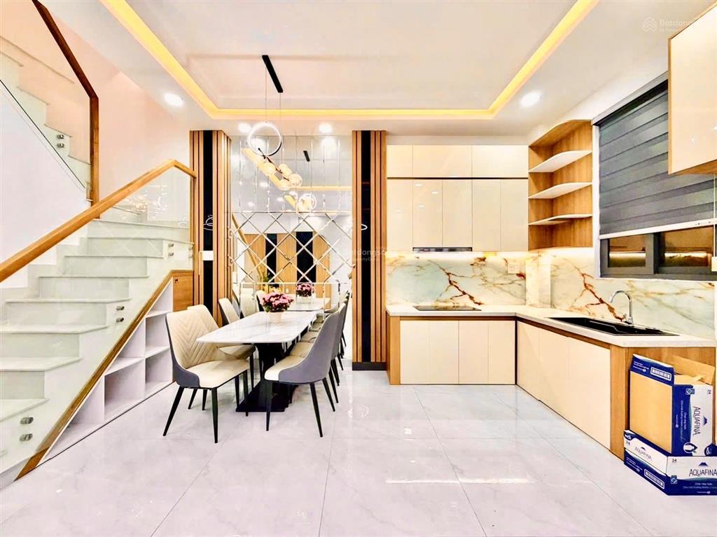 6x7m, giảm 400tr  bán nhà 4 tầng, 3pn, dương quảng hàm, p17 gò vấp, 5 tỷ hơn (dtsd 168m2)
