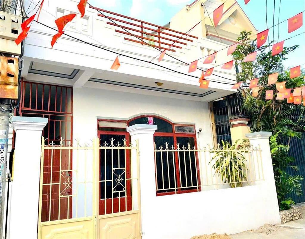 Bán nhà 1 trệt, 1 lầu hẻm 113 lương đình của  p. tây nha trang