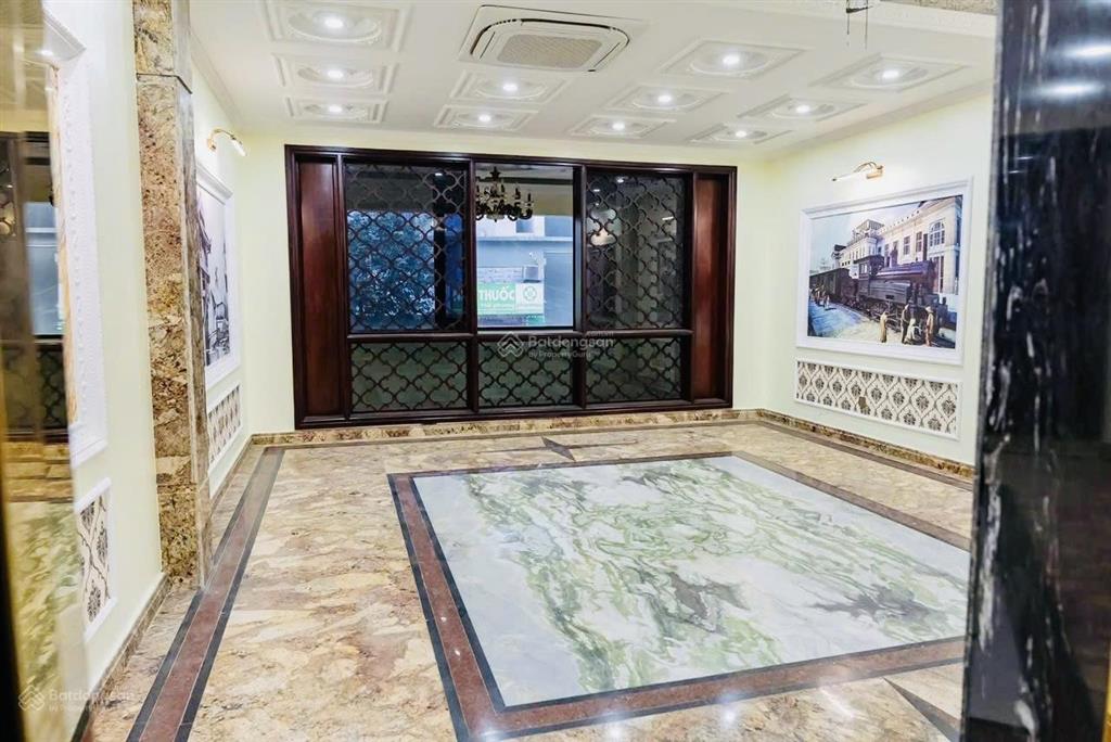 Khu nhà liền kê tái định cư cạnh vinhomes riverside long biên, 80m2 6 tầng thang máy mt 5.5m!