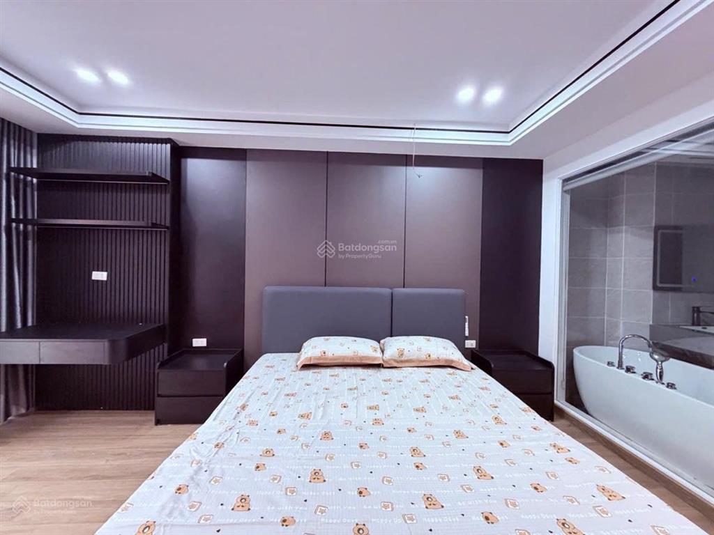 Chủ giảm chào 1 tỷ phố chính kinh, nhà xây mới, ngõ nông,cách 15m oto tránh,ko quy hoạch, dt 42m*7t