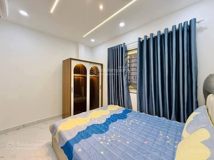 Rẻ kịch sàn phố quan nhân, nhà dân xây, ngõ nông, cách 20m oto tránh,ở sướng an sinh đỉnh, dt 35*5t