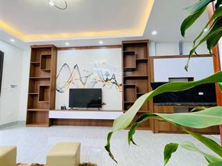 Rẻ kịch sàn phố quan nhân, nhà dân xây, ngõ nông, cách 20m oto tránh,ở sướng an sinh đỉnh, dt 35*5t