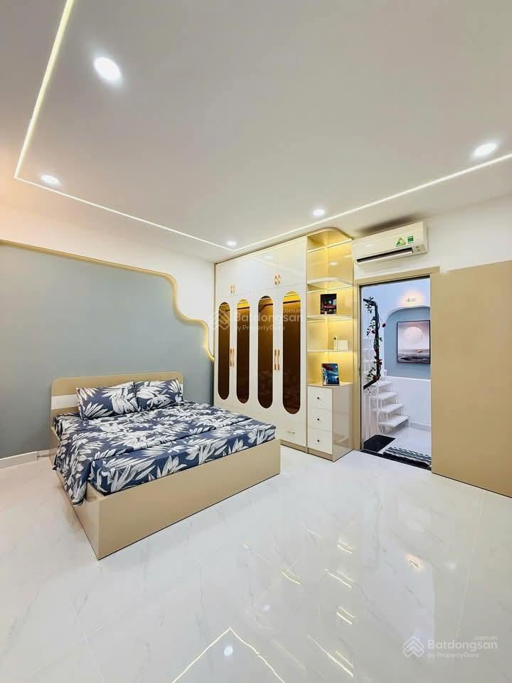 Mặt ngõ phố chính kinh, nhà dân xây mới, kd đỉnh, oto đỗ cửa, 2 thoáng, ko qh, dt 36m2* 5 tầng